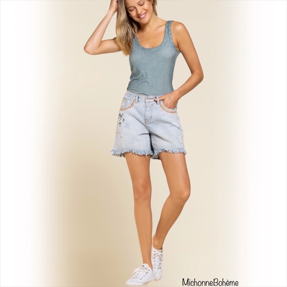 Boho Embroidered Distressed Denim Shorts - Picture 5 of 9